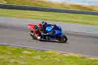 anglesey-no-limits-trackday;anglesey-photographs;anglesey-trackday-photographs;enduro-digital-images;event-digital-images;eventdigitalimages;no-limits-trackdays;peter-wileman-photography;racing-digital-images;trac-mon;trackday-digital-images;trackday-photos;ty-croes